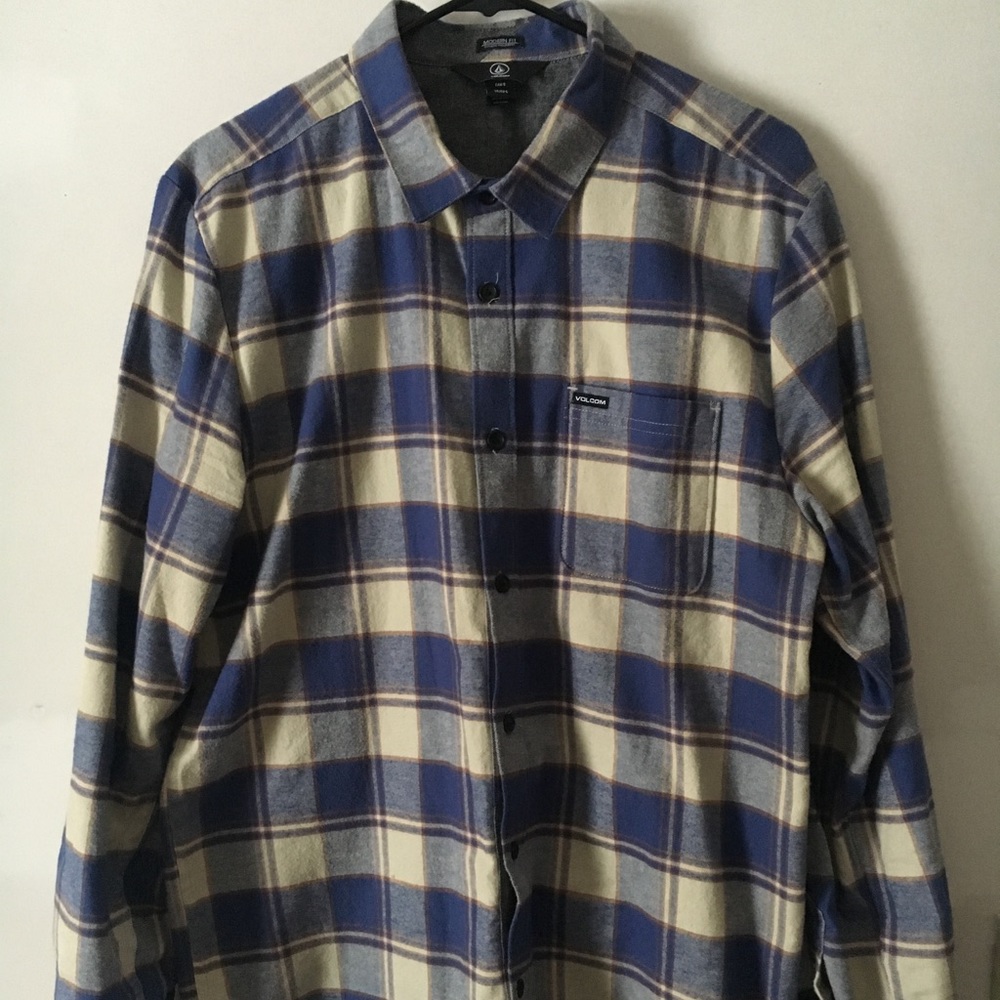 Volcom button-up flannel
